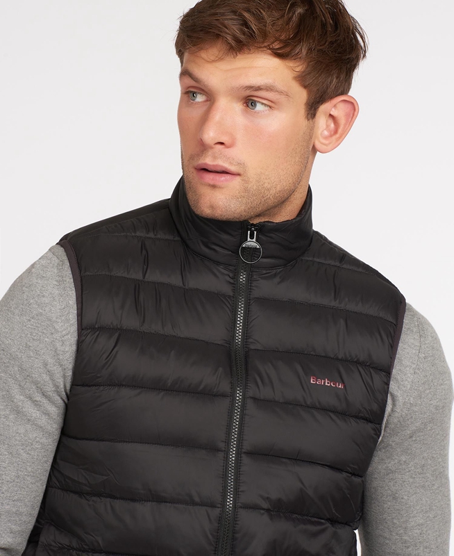 Men's Barbour Bretby Vest Black | FSXE-46025