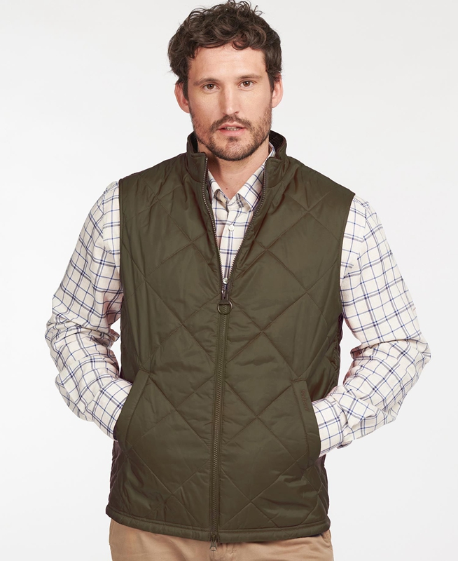 Men's Barbour Finn Vest Green | OMZH-75142