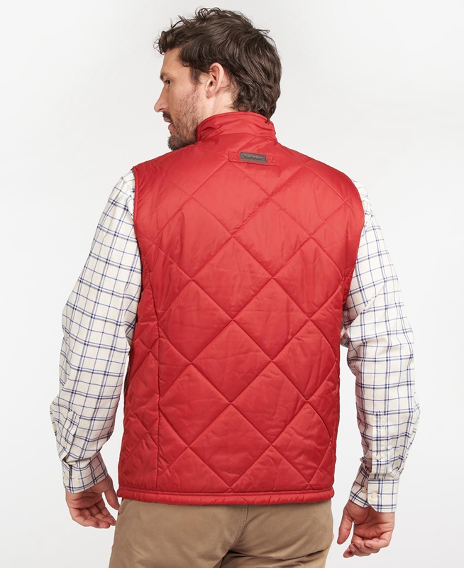 Men's Barbour Finn Vest Red | SBGA-37069